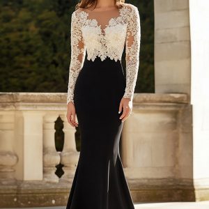 Satin Lace V Neck Sheath Black Mother of the Bride Dress with Long Sleeves